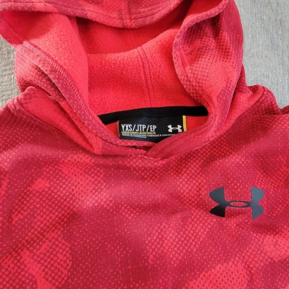 5 pcs Under Armour jackets/hoodie - Picture 3 of 16